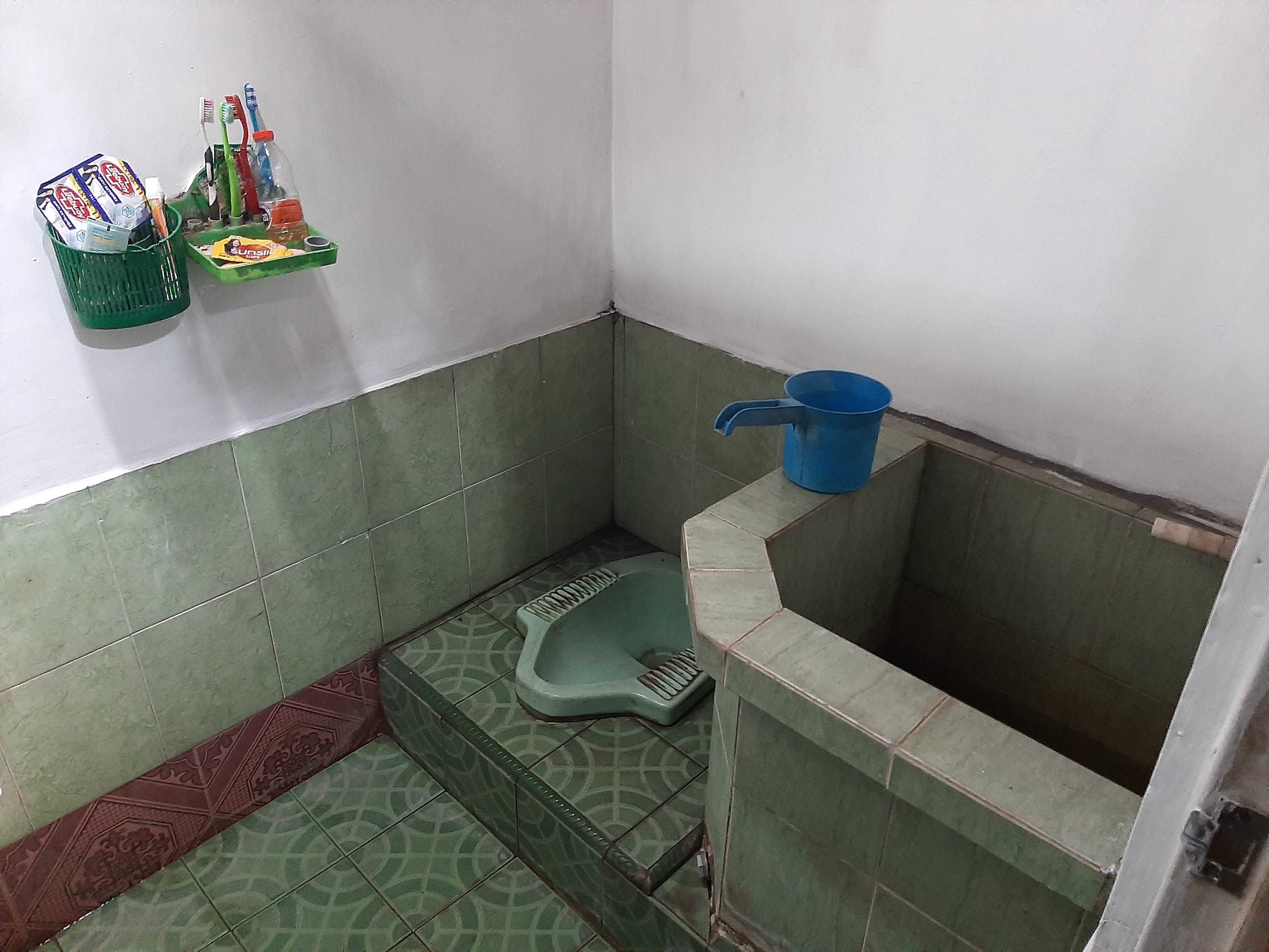 Foto Jamban/WC 100%